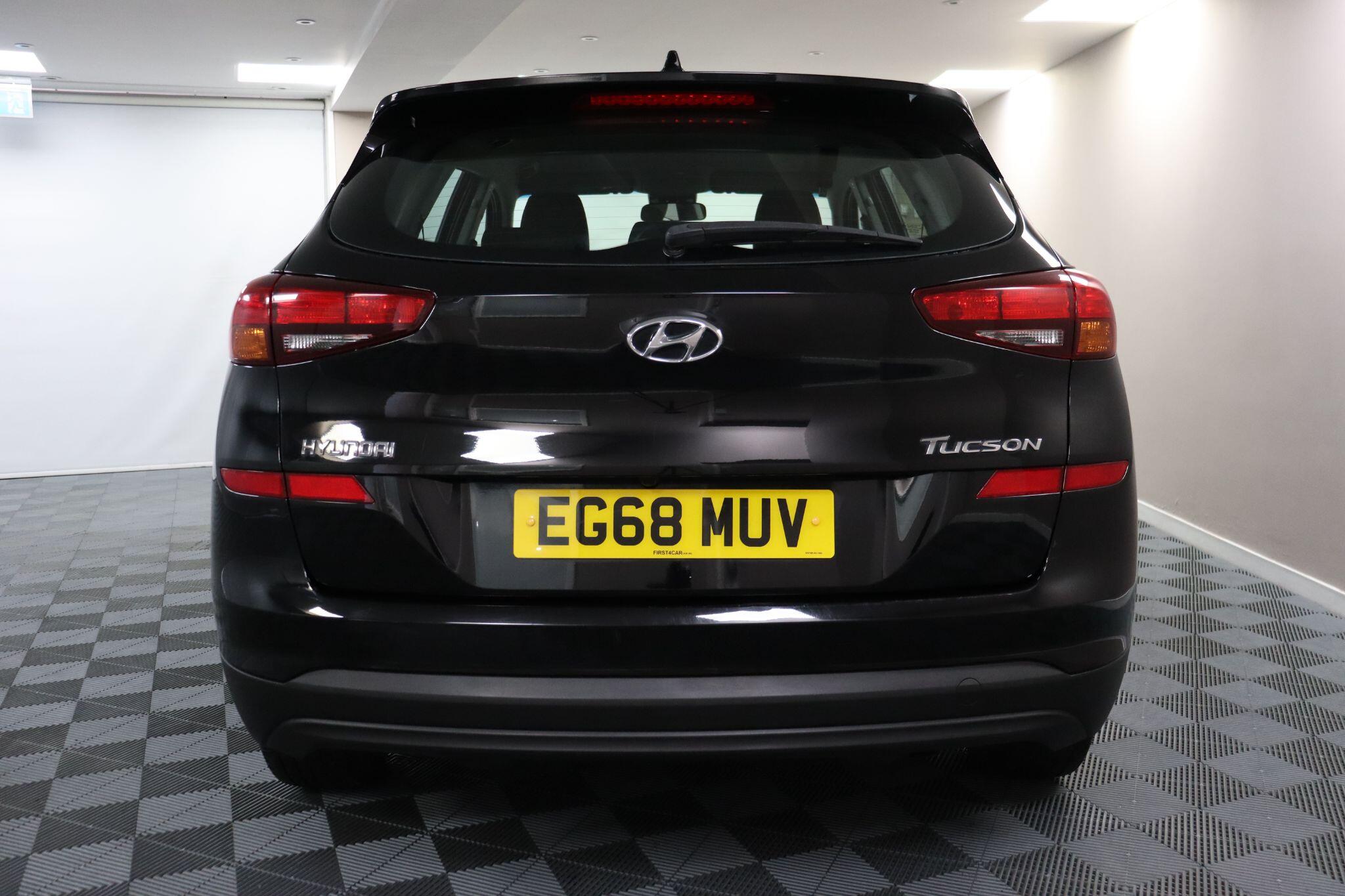 Hyundai Tucson view 8