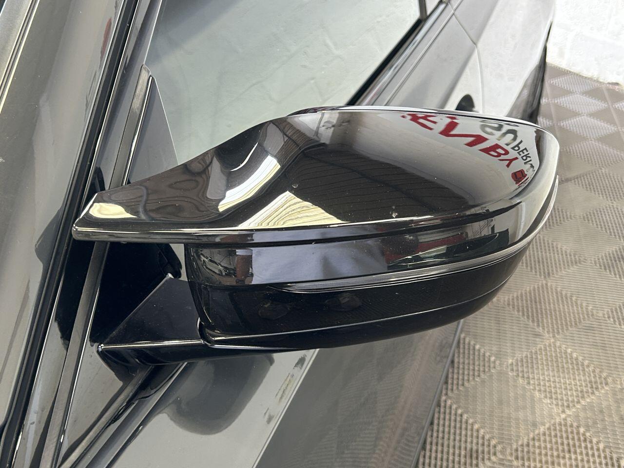BMW 3 Series view 21