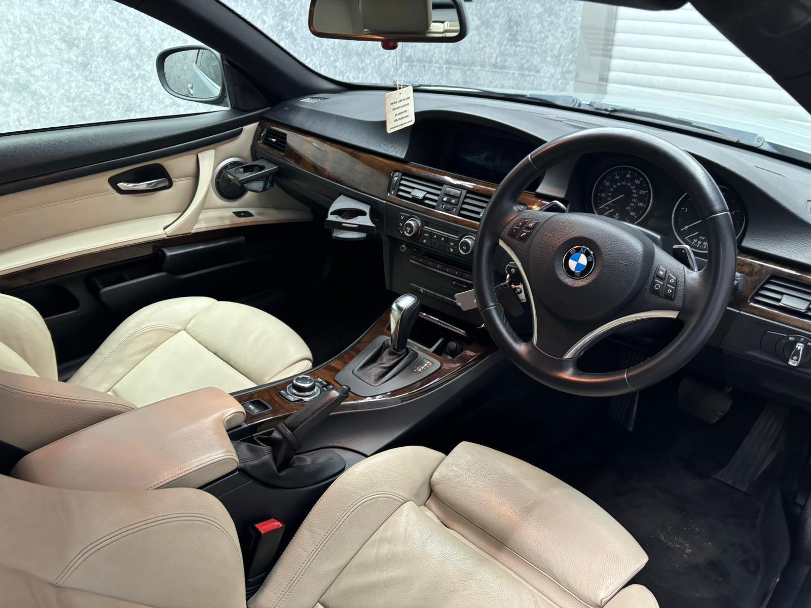 BMW 3 Series view 3