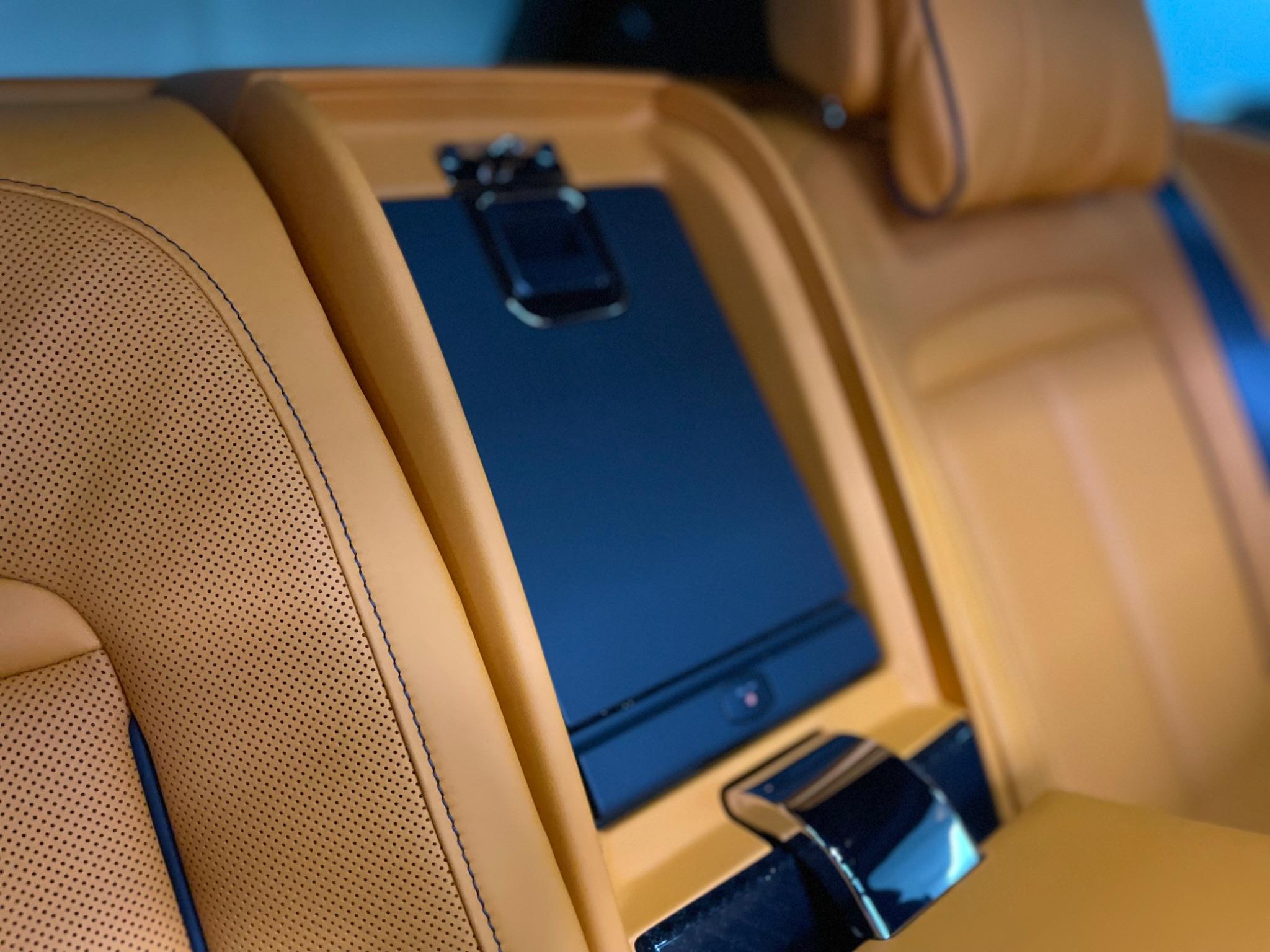 Rolls-Royce Cullinan view 31