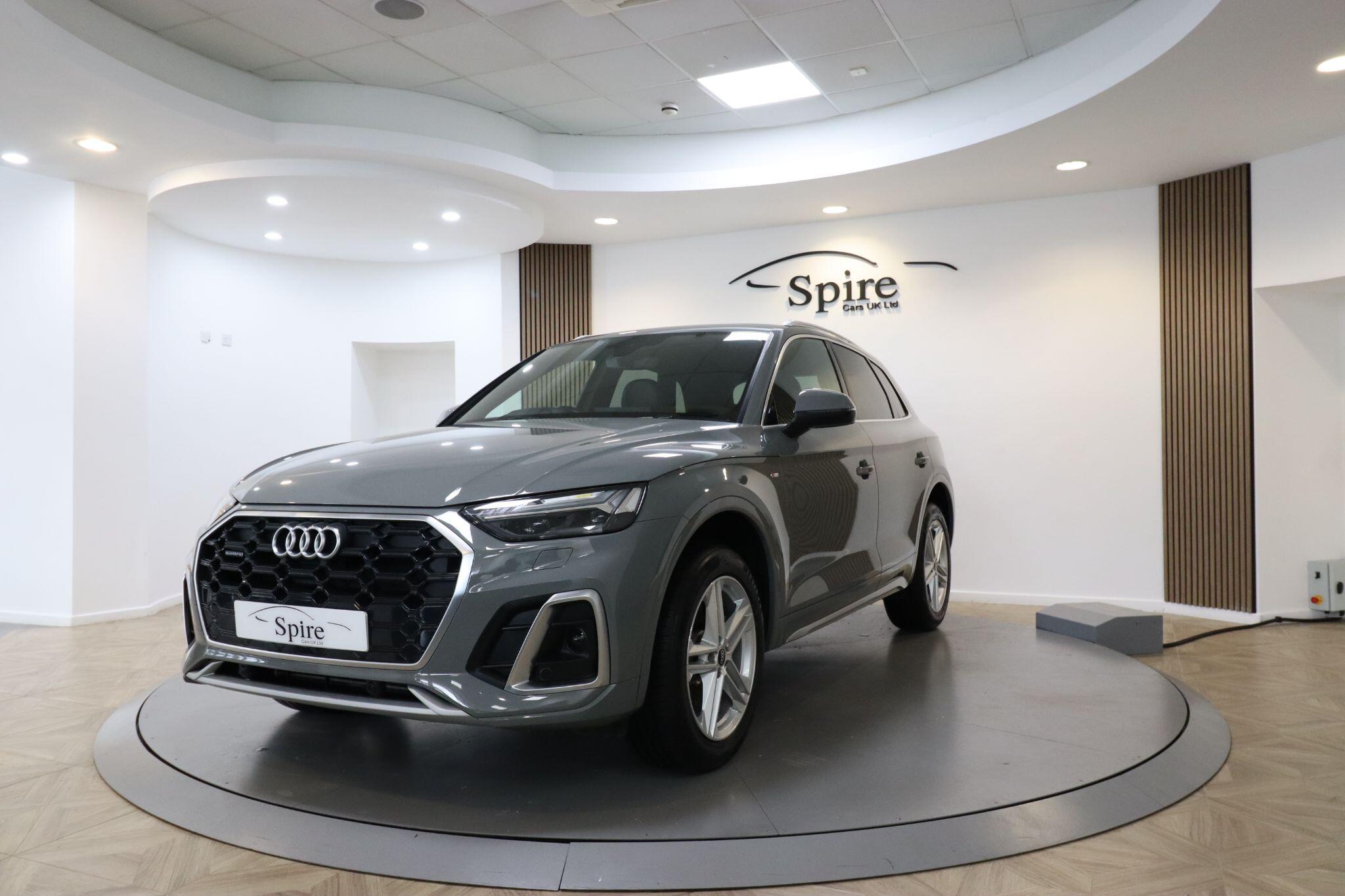 Audi Q5 main image