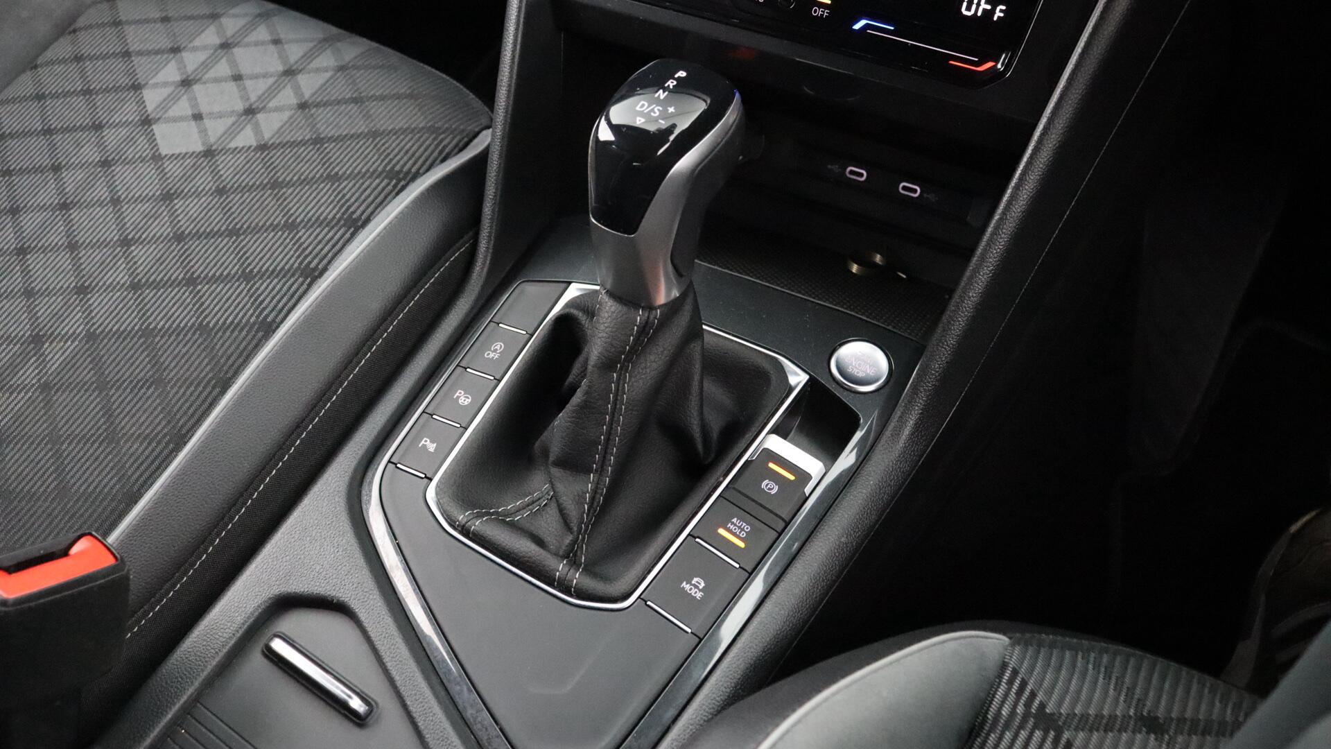 Volkswagen Tiguan view 22