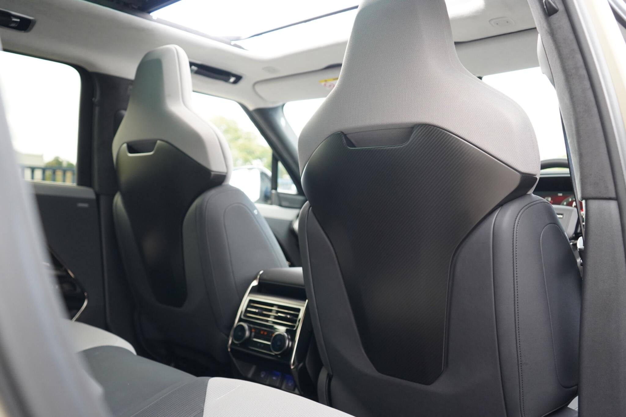 Land Rover Range Rover Sport view 21
