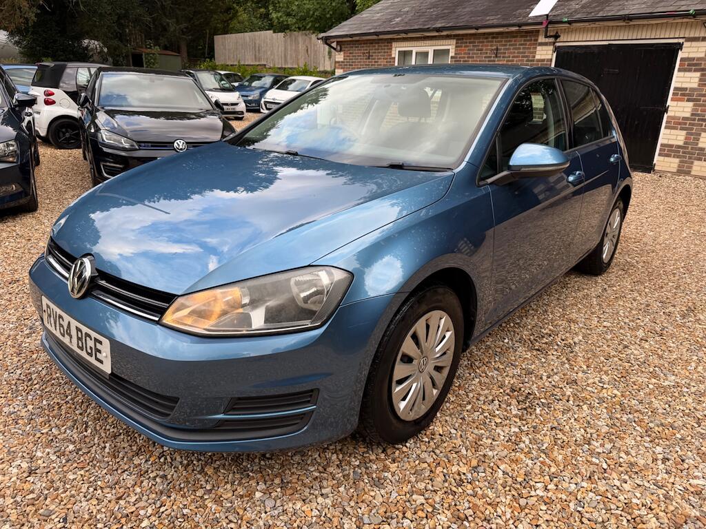Volkswagen Golf view 9