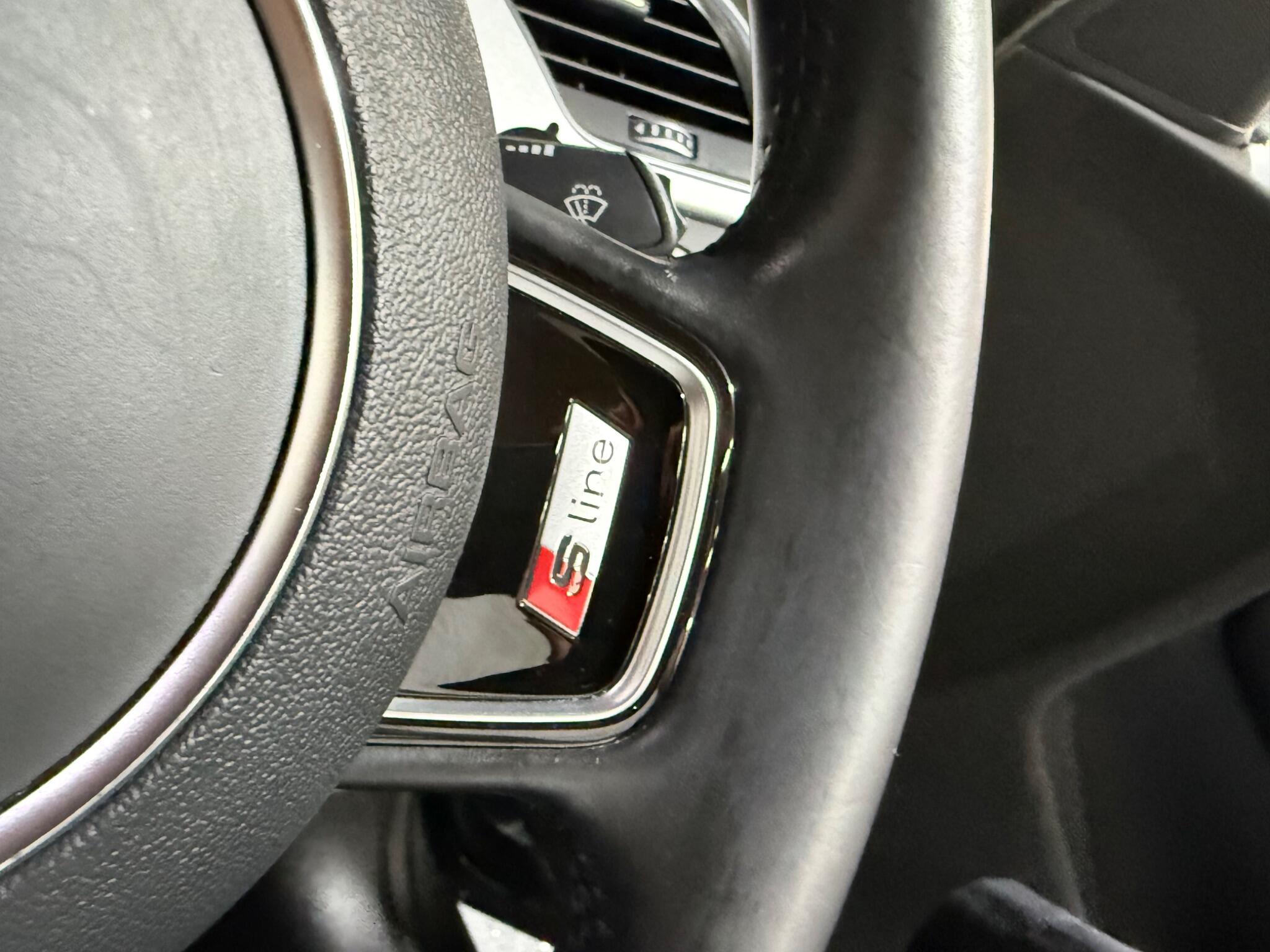 Audi A5 Cabriolet view 29