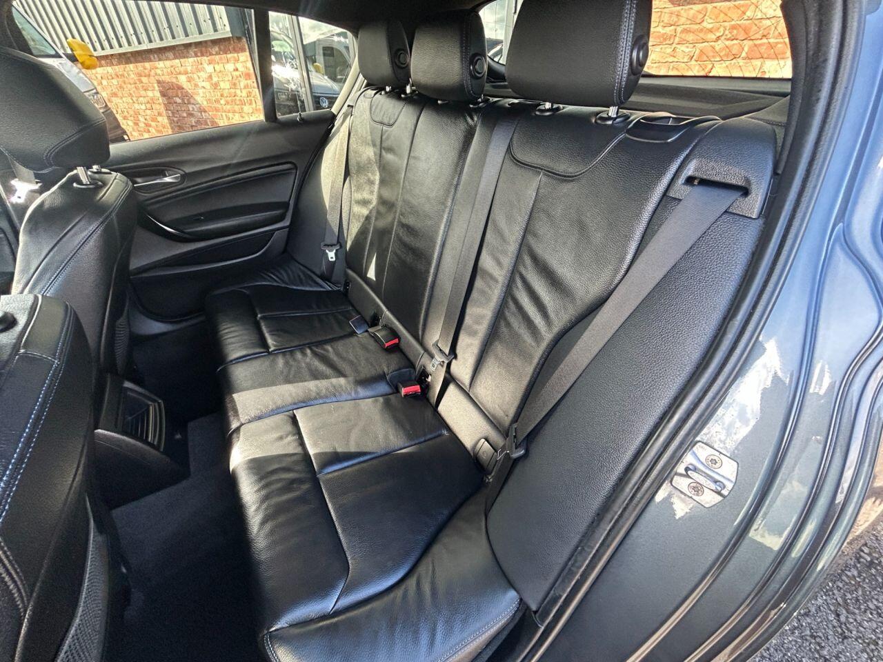 BMW 1 Series view 13