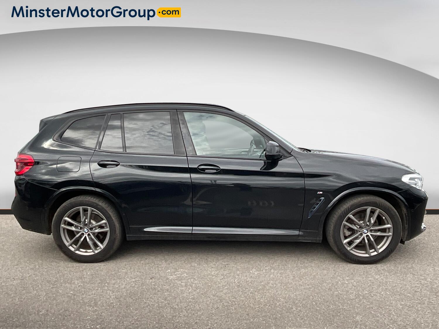 BMW X3 view 2
