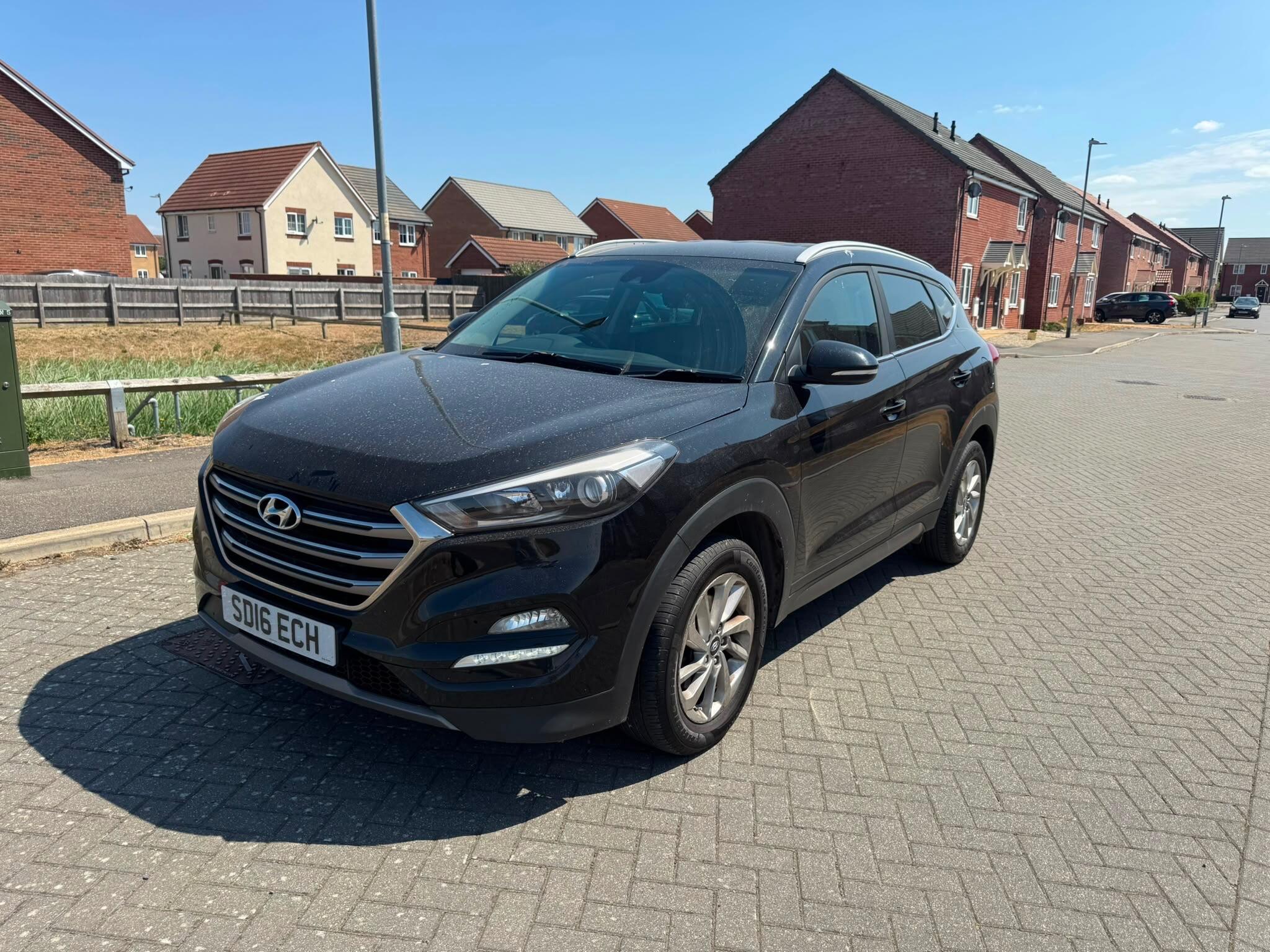 Hyundai Tucson main image