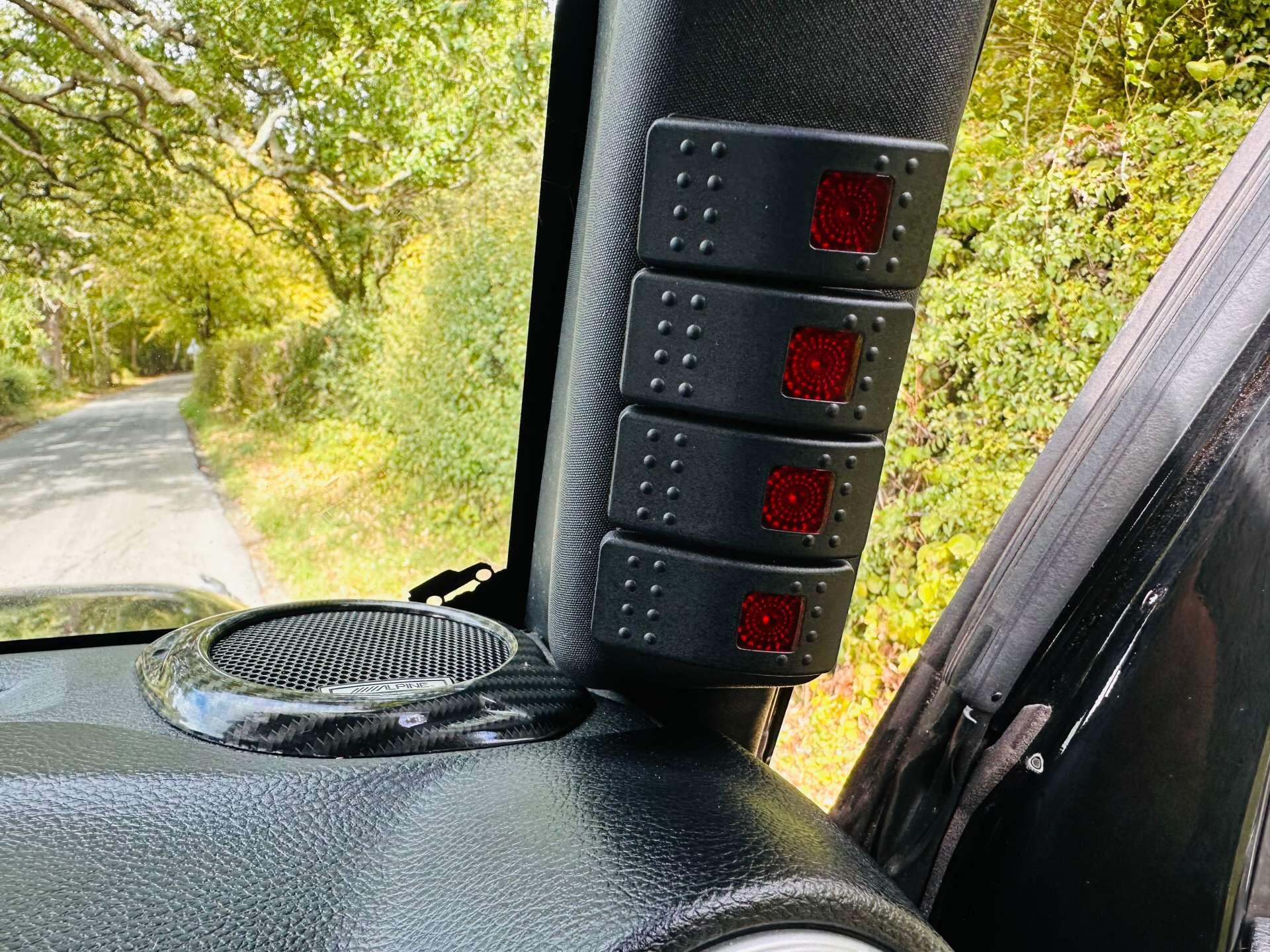 Jeep Wrangler view 31