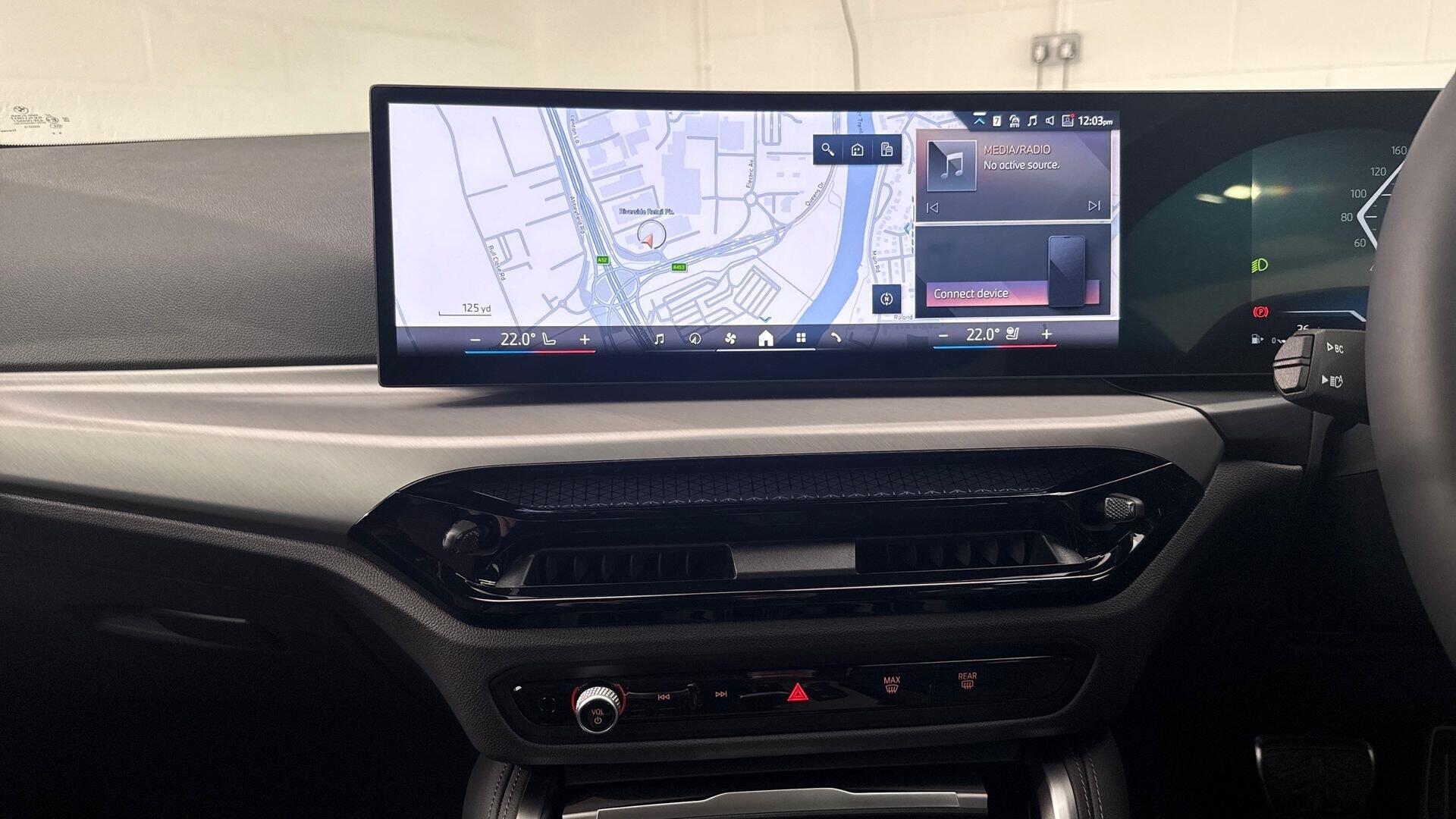 BMW 2 Series view 8