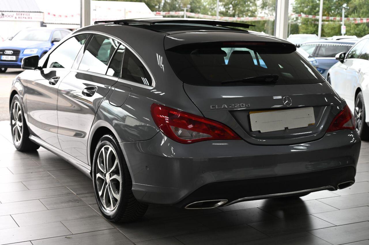 Mercedes-Benz Cla view 11