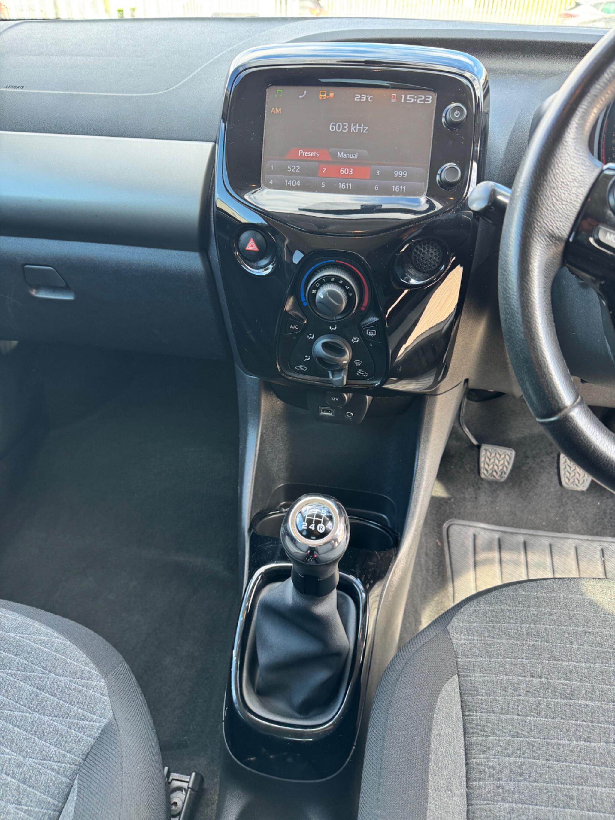 Citroen C1 view 19