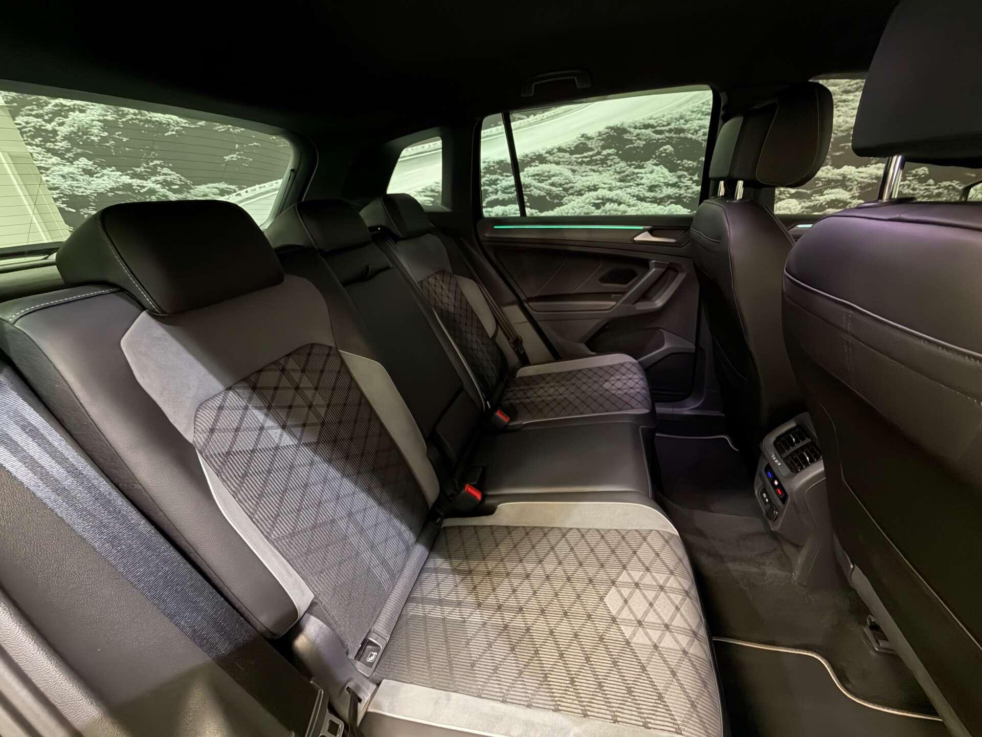 Volkswagen Tiguan view 19