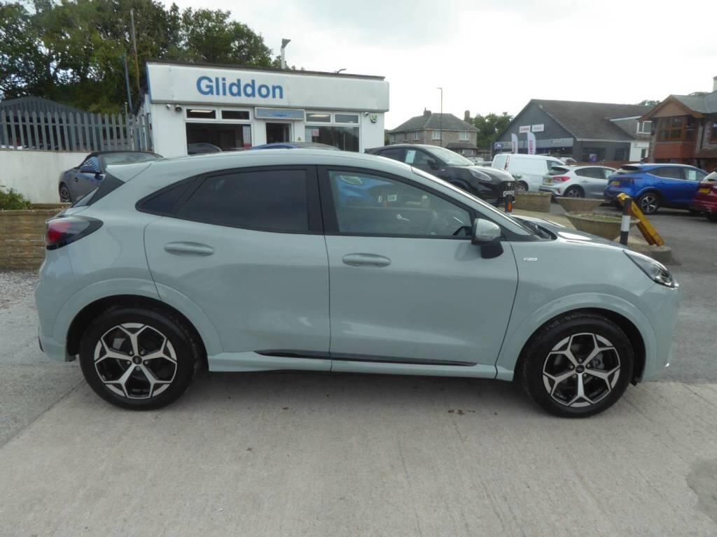 Ford Puma view 2