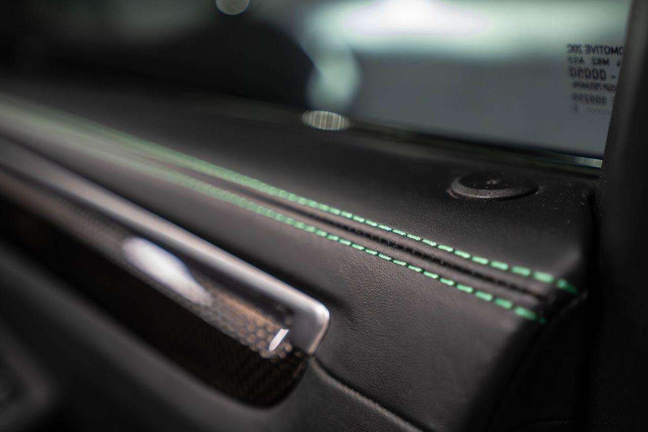 Porsche Macan view 11