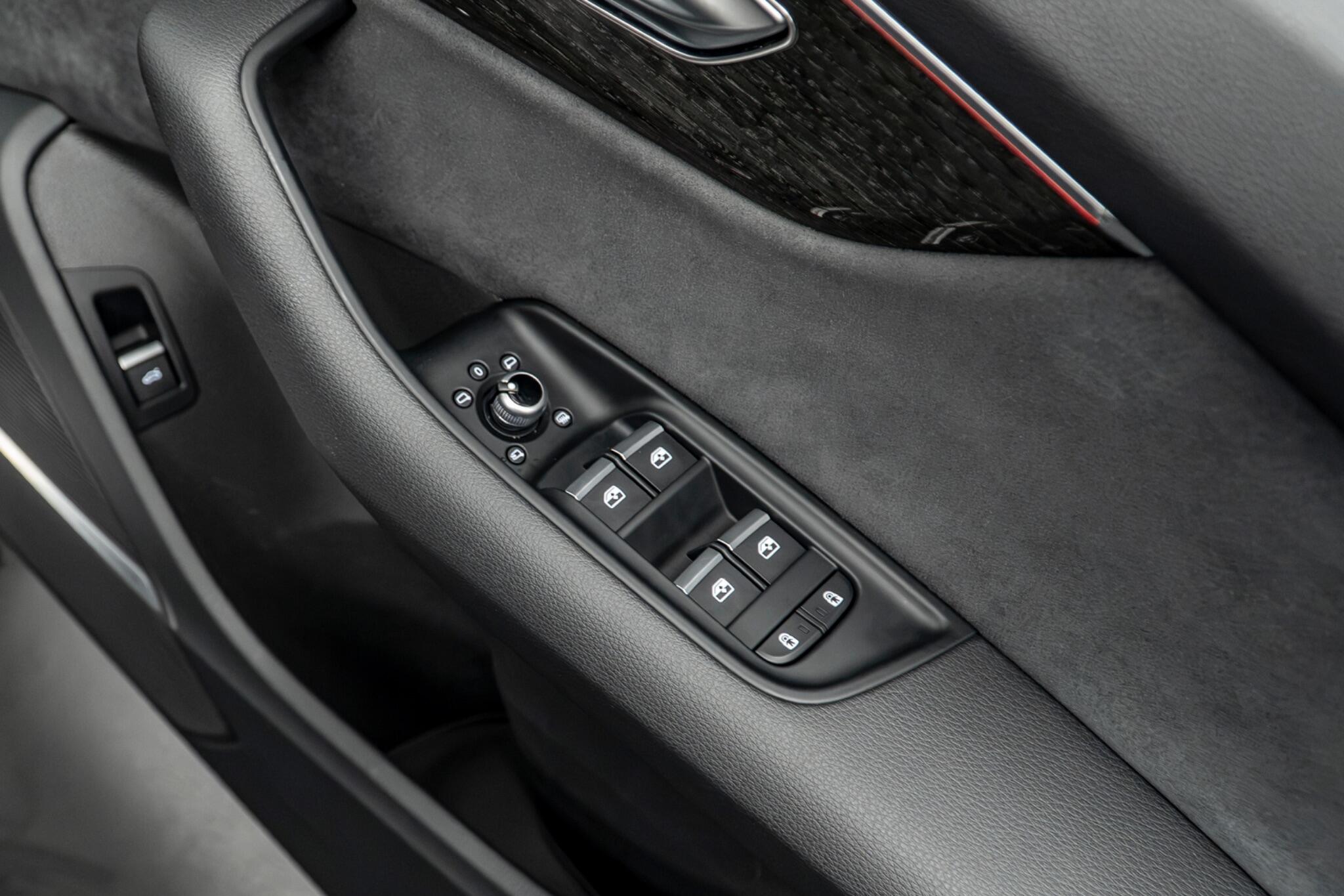 Audi SQ7 view 33