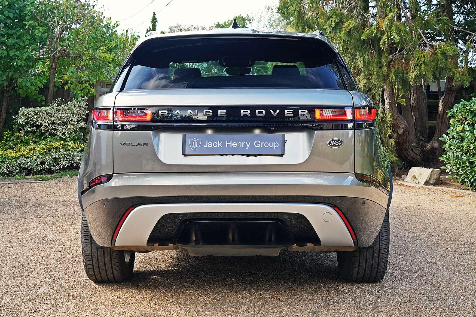 Land Rover Range Rover Velar view 5