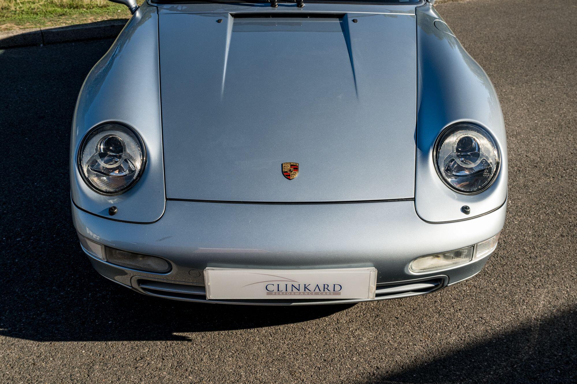 Porsche 911 view 10