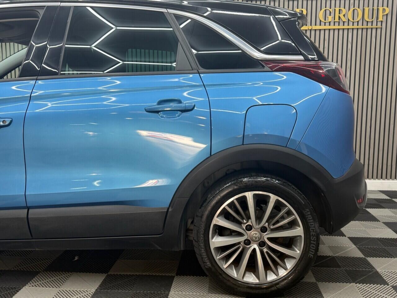 Vauxhall Crossland X view 27