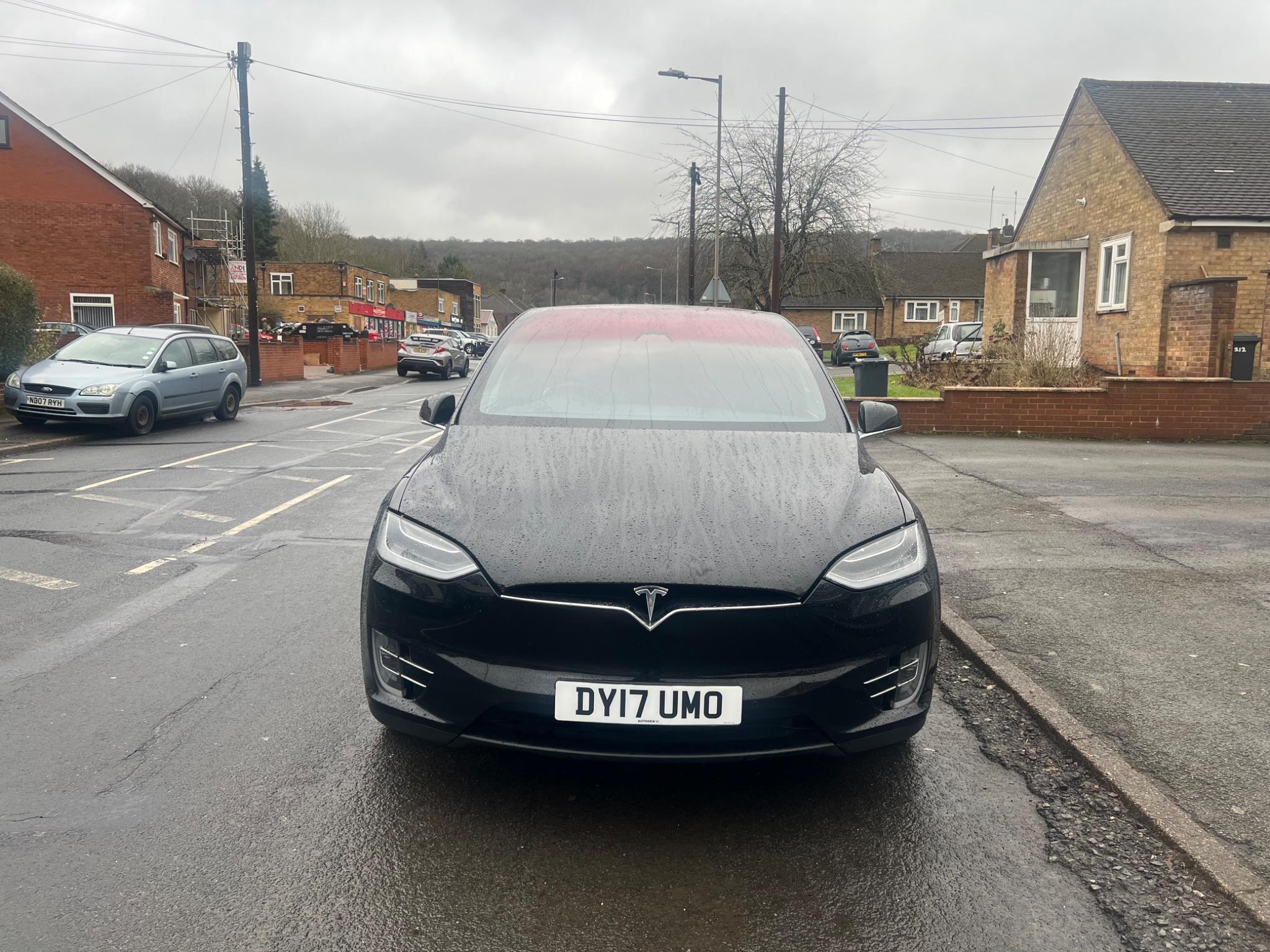 2017 Tesla Model X image 7