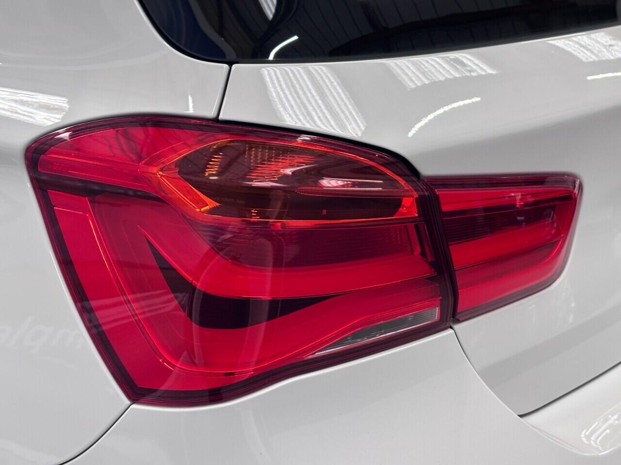 BMW 1 Series view 48