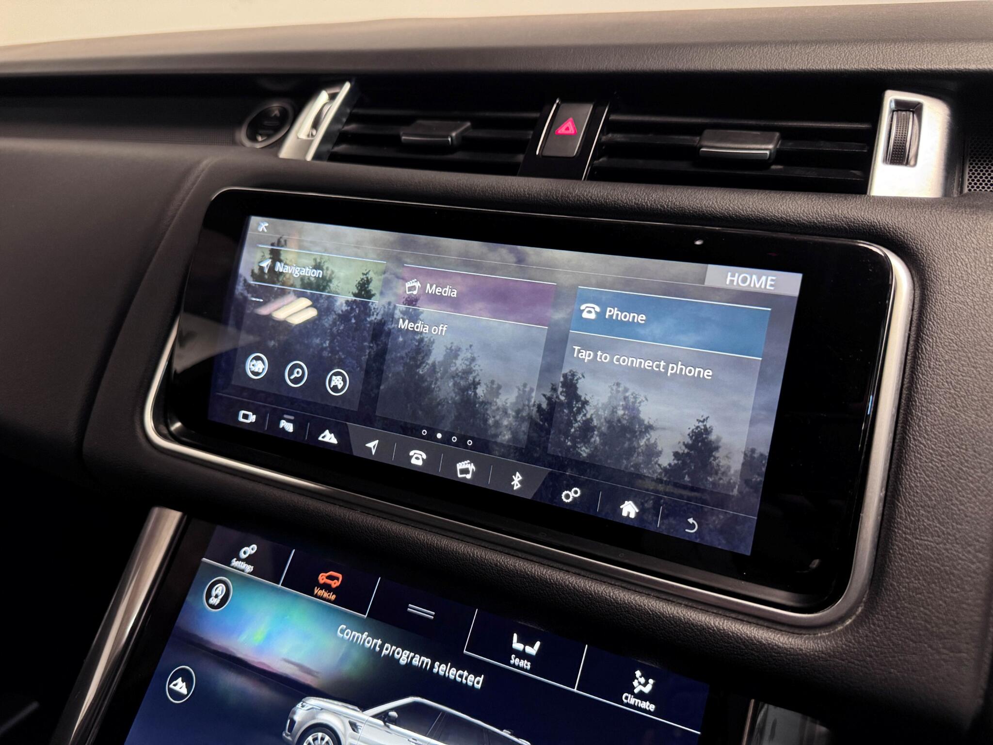 Land Rover Range Rover Sport view 44