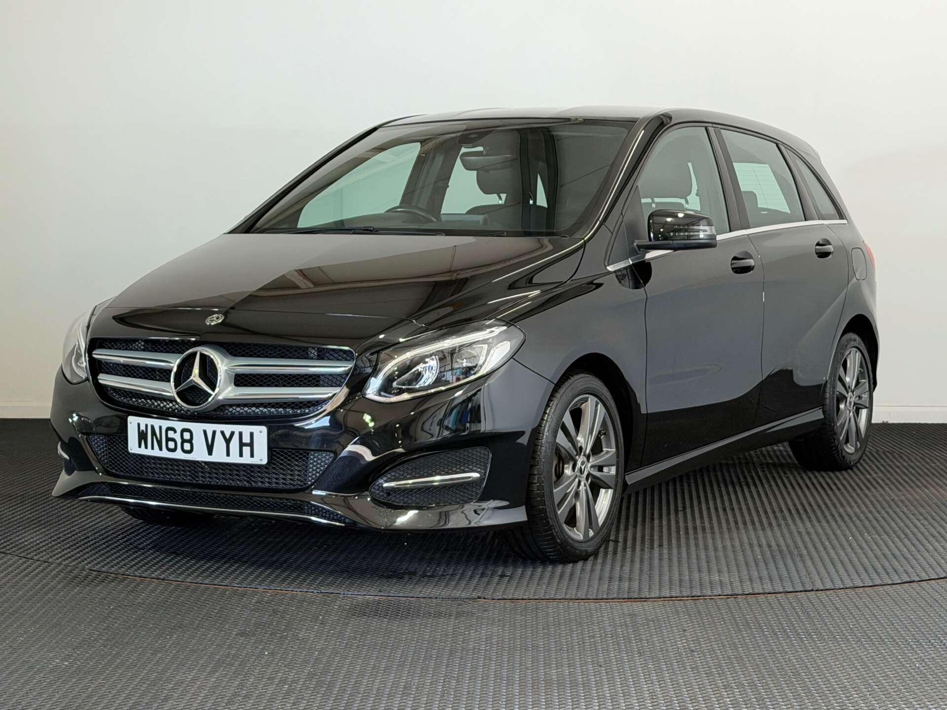 Mercedes-Benz B-Class view 3