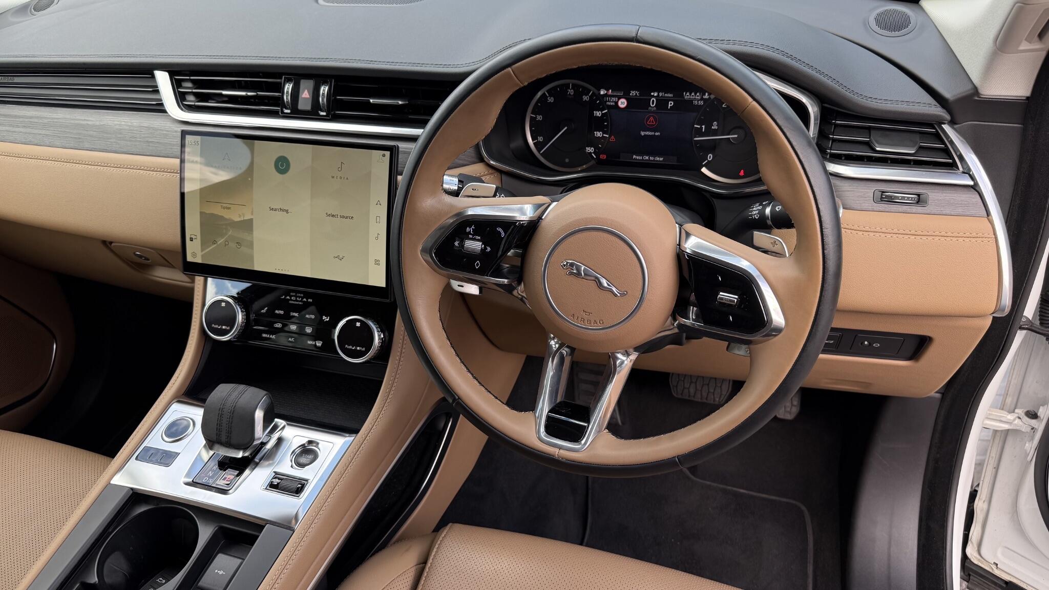 Jaguar F-Pace view 23