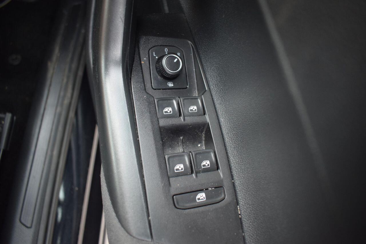 Volkswagen Polo view 29