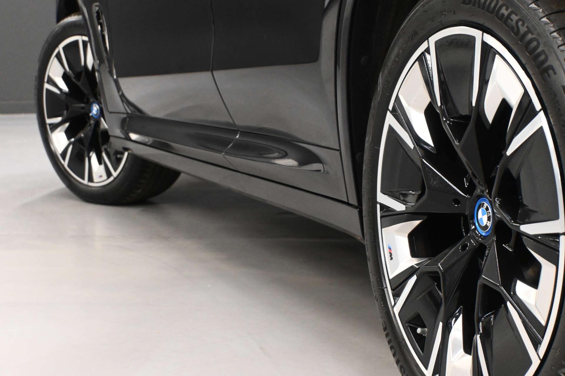 BMW Ix3 view 26