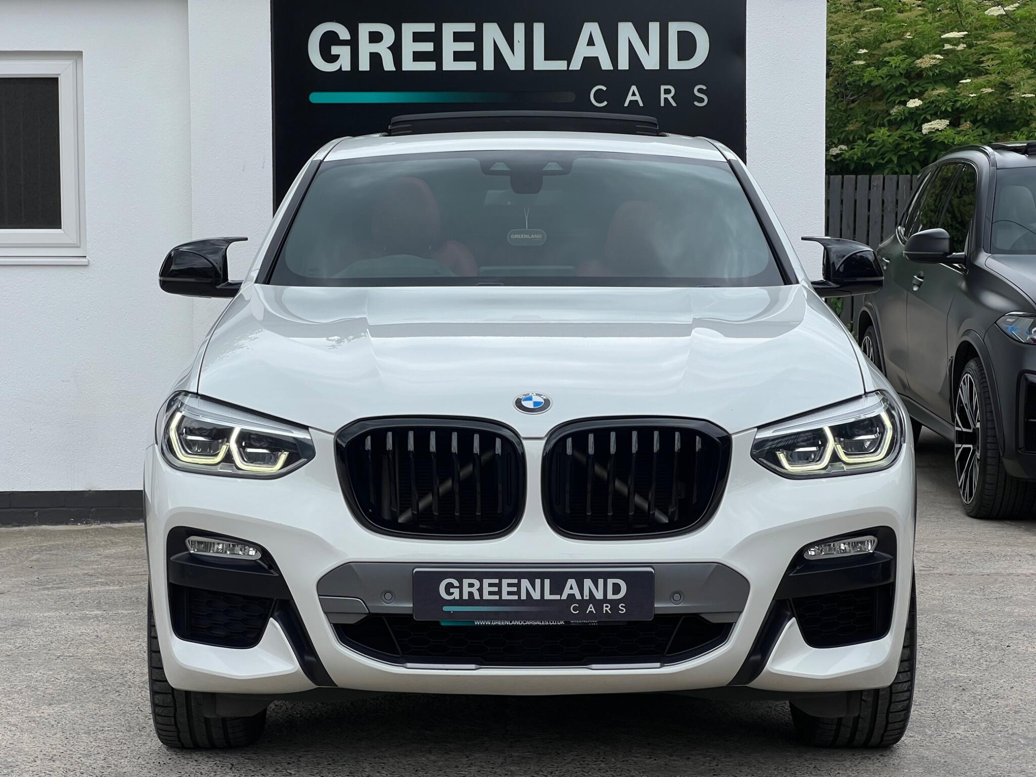 BMW X4 view 3