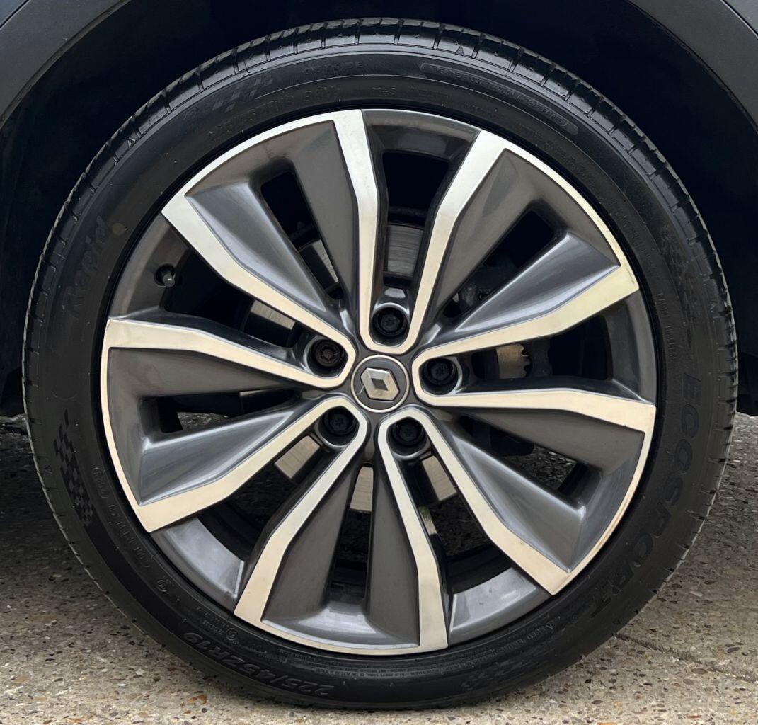 Renault Kadjar view 11