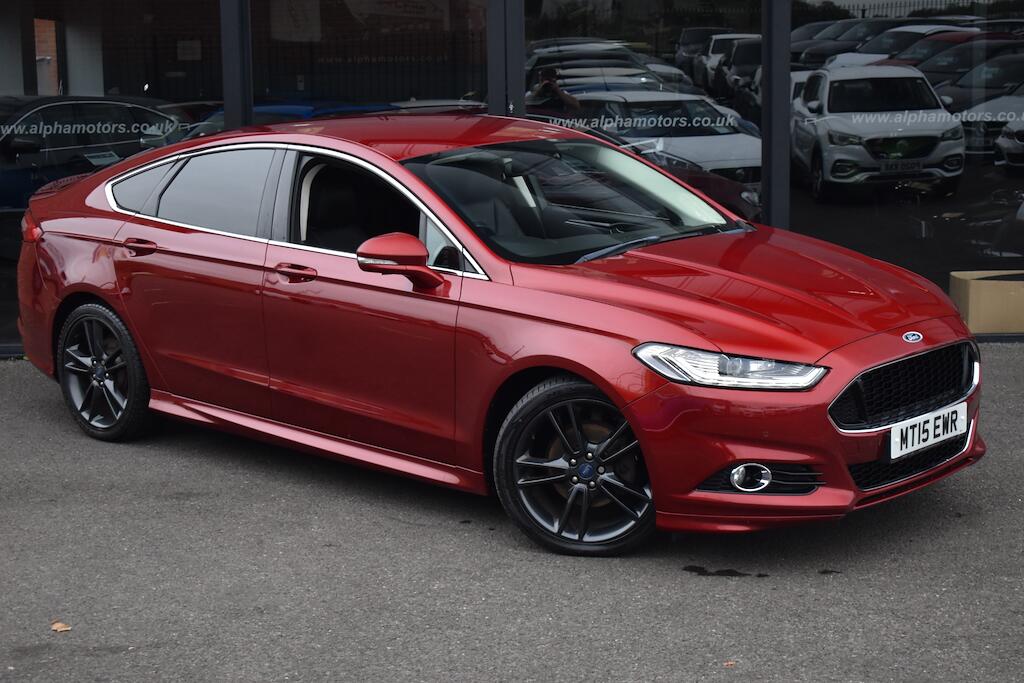 2015 Ford Mondeo in Red for sale