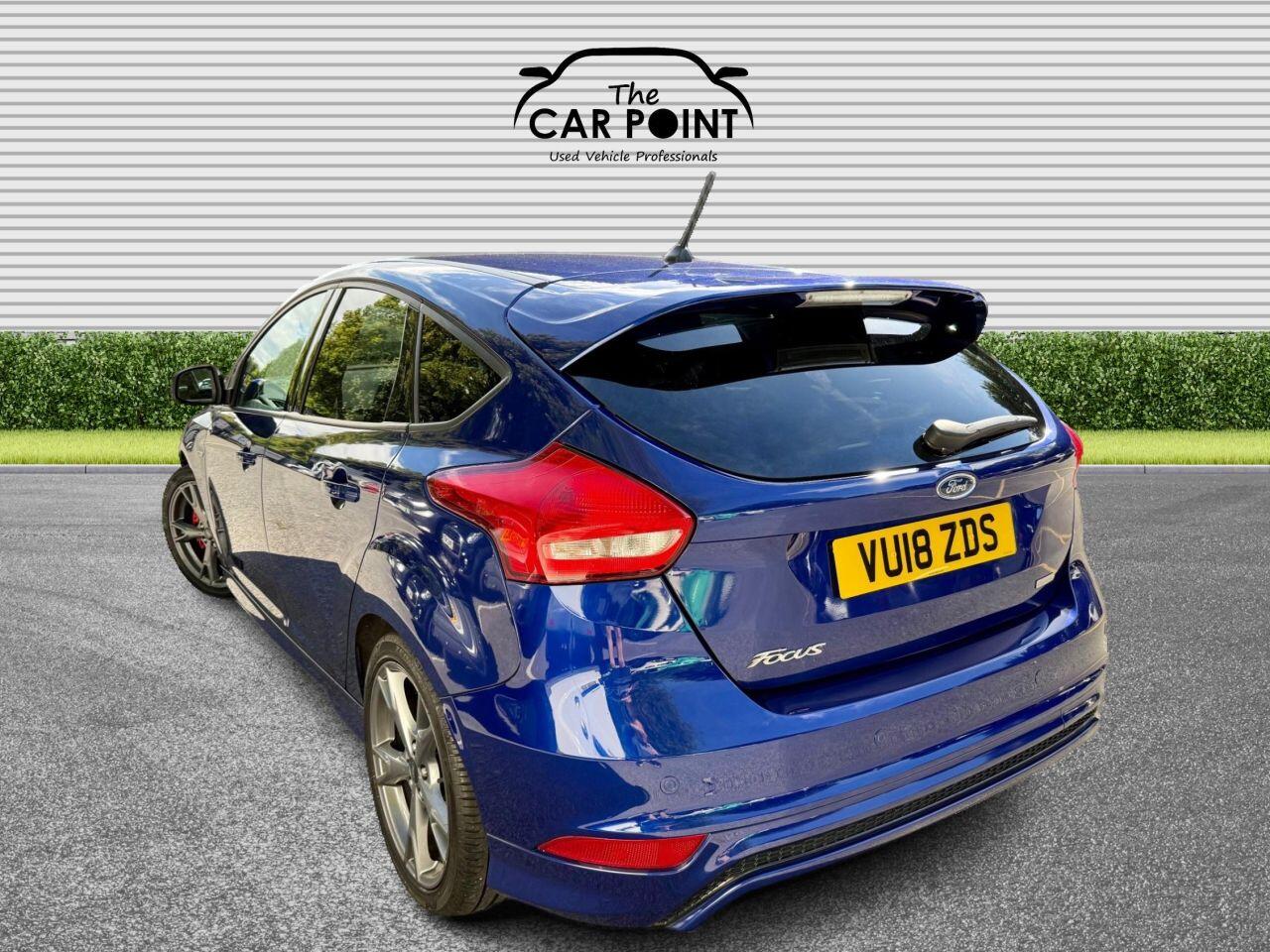 Ford Focus view 9