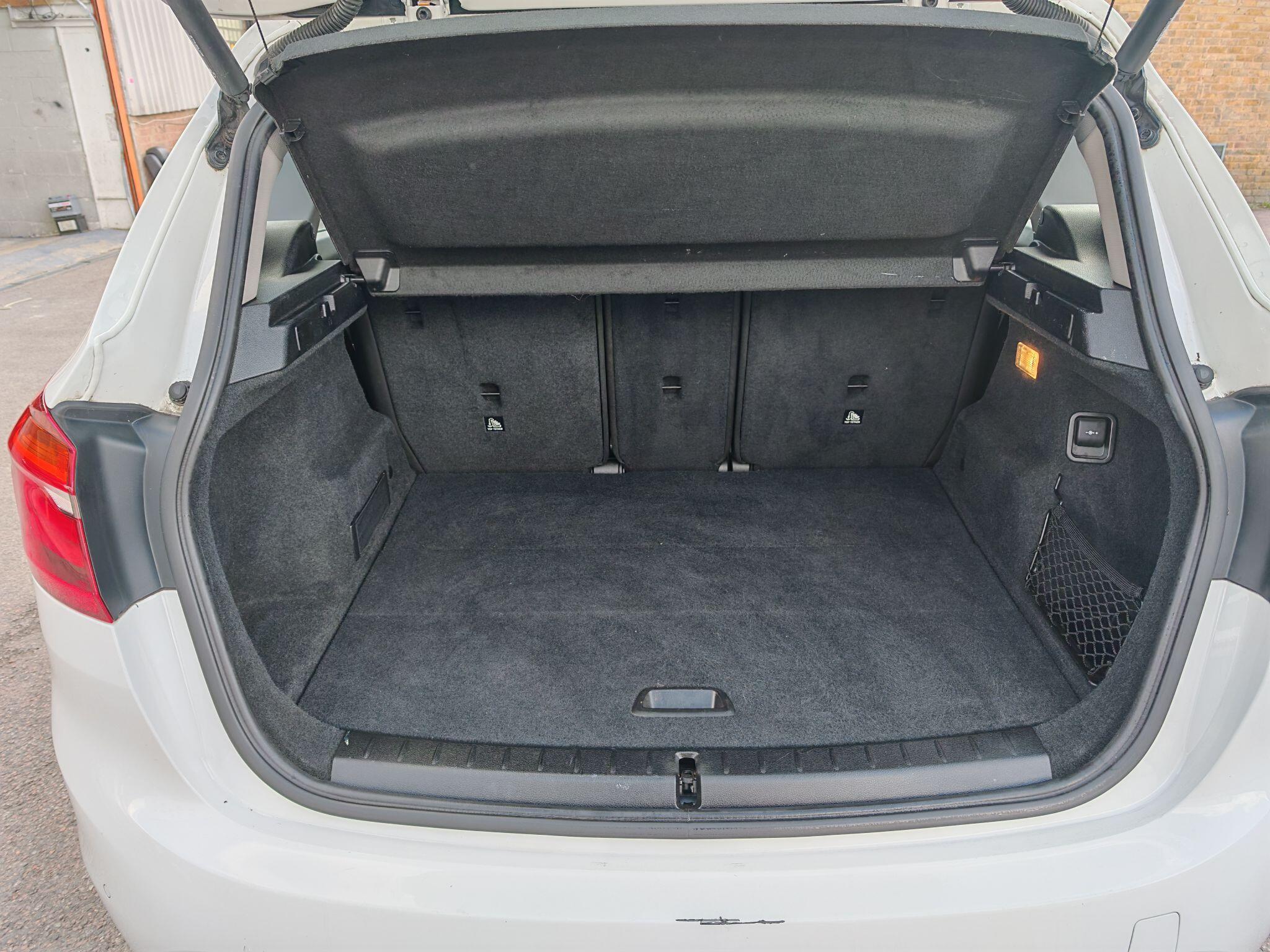 BMW 2 Series view 14