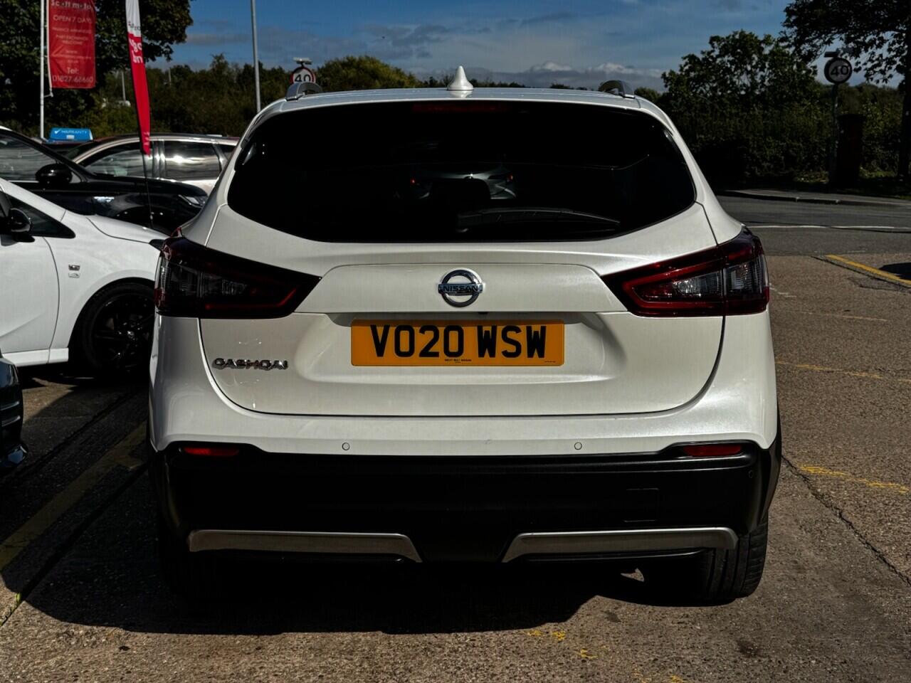 Nissan Qashqai view 18