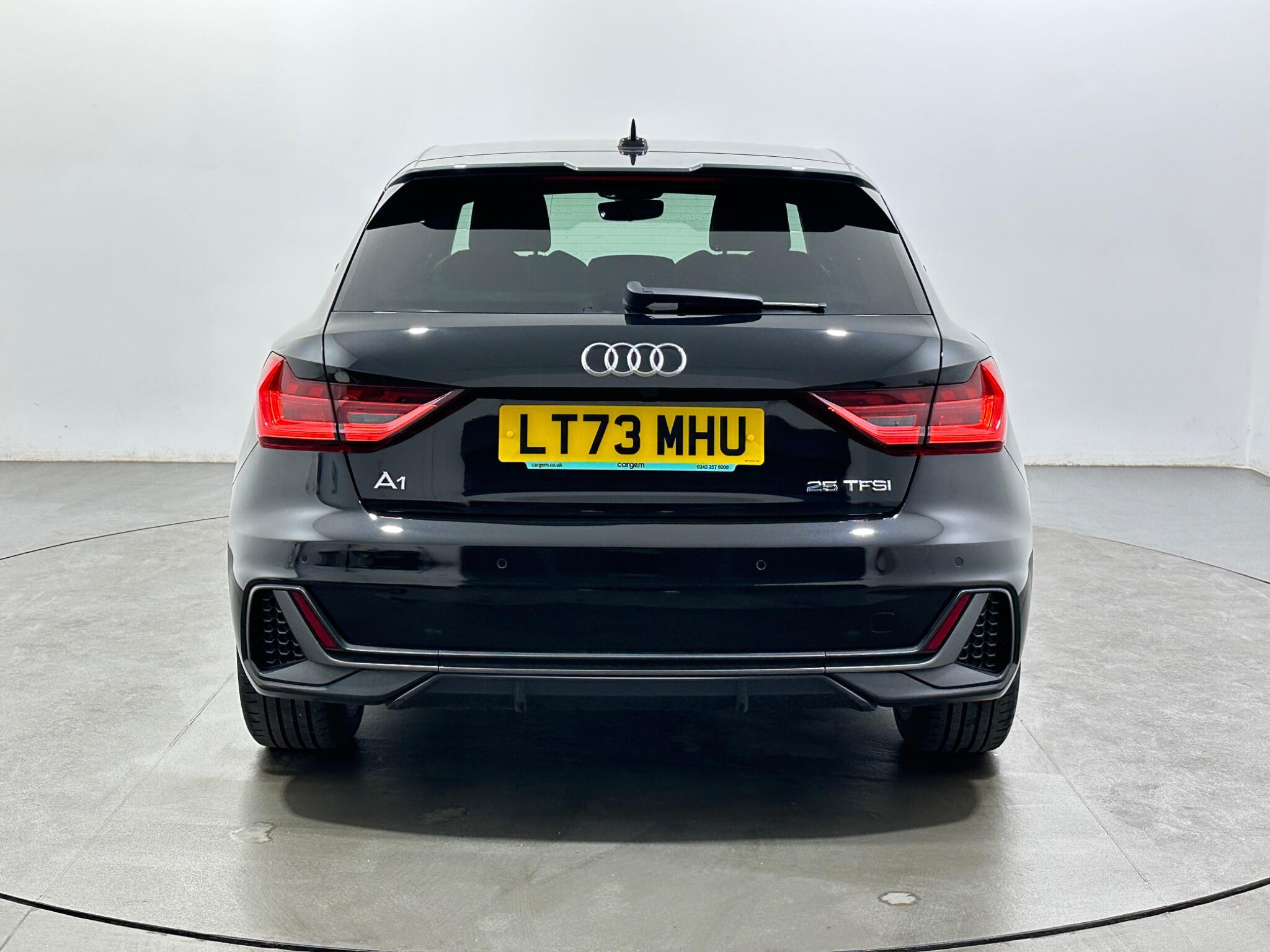Audi A1 view 7