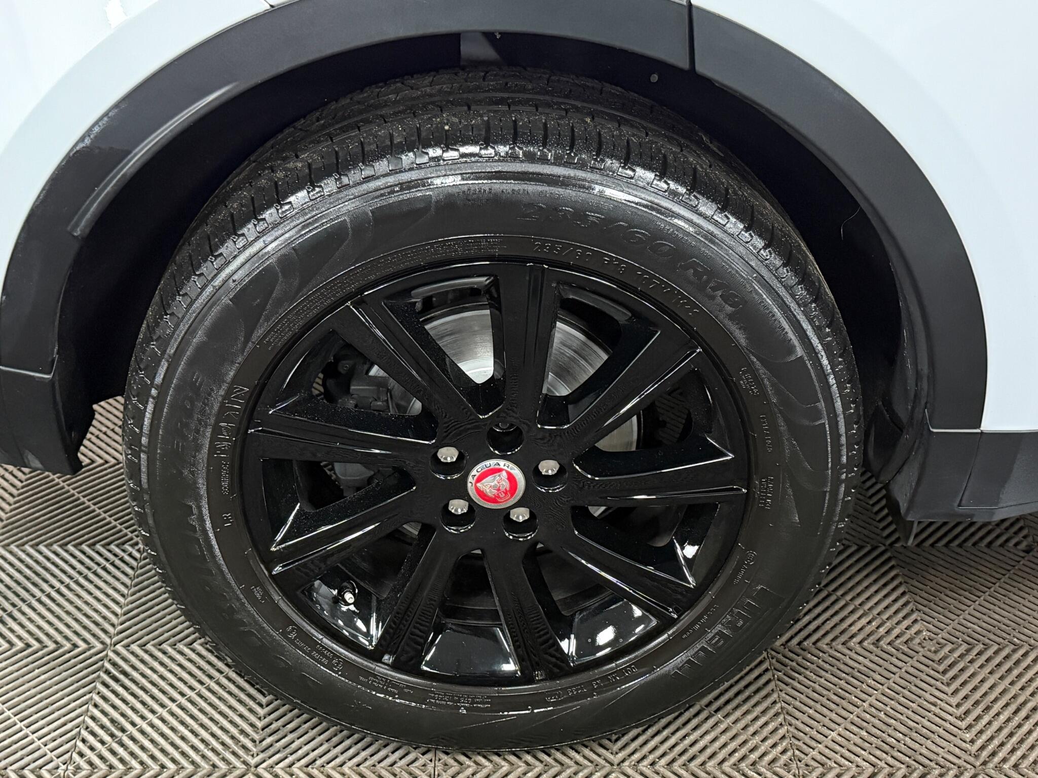 Jaguar E-Pace view 34