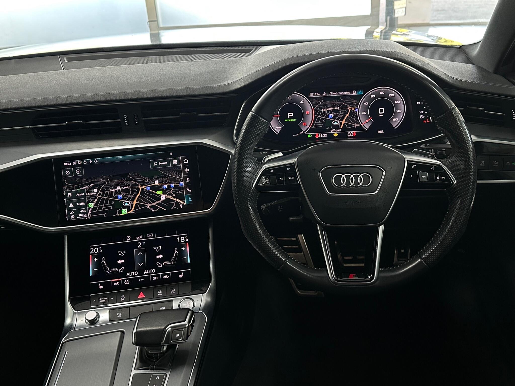 Audi A6 Saloon view 17