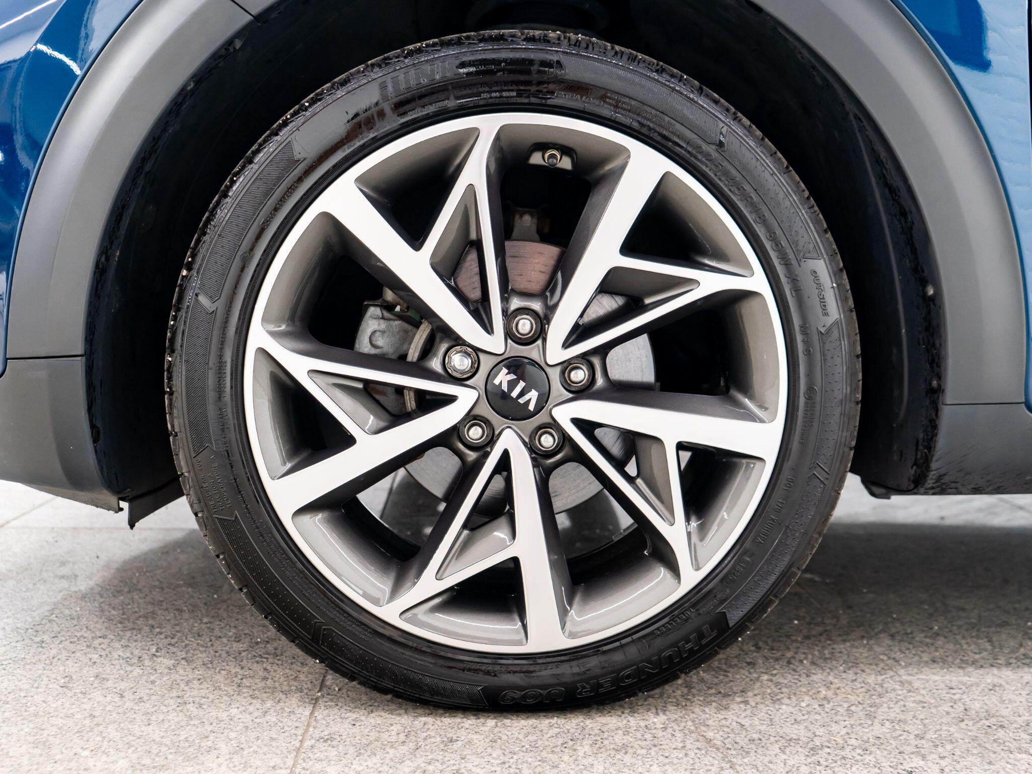 Kia Niro view 24