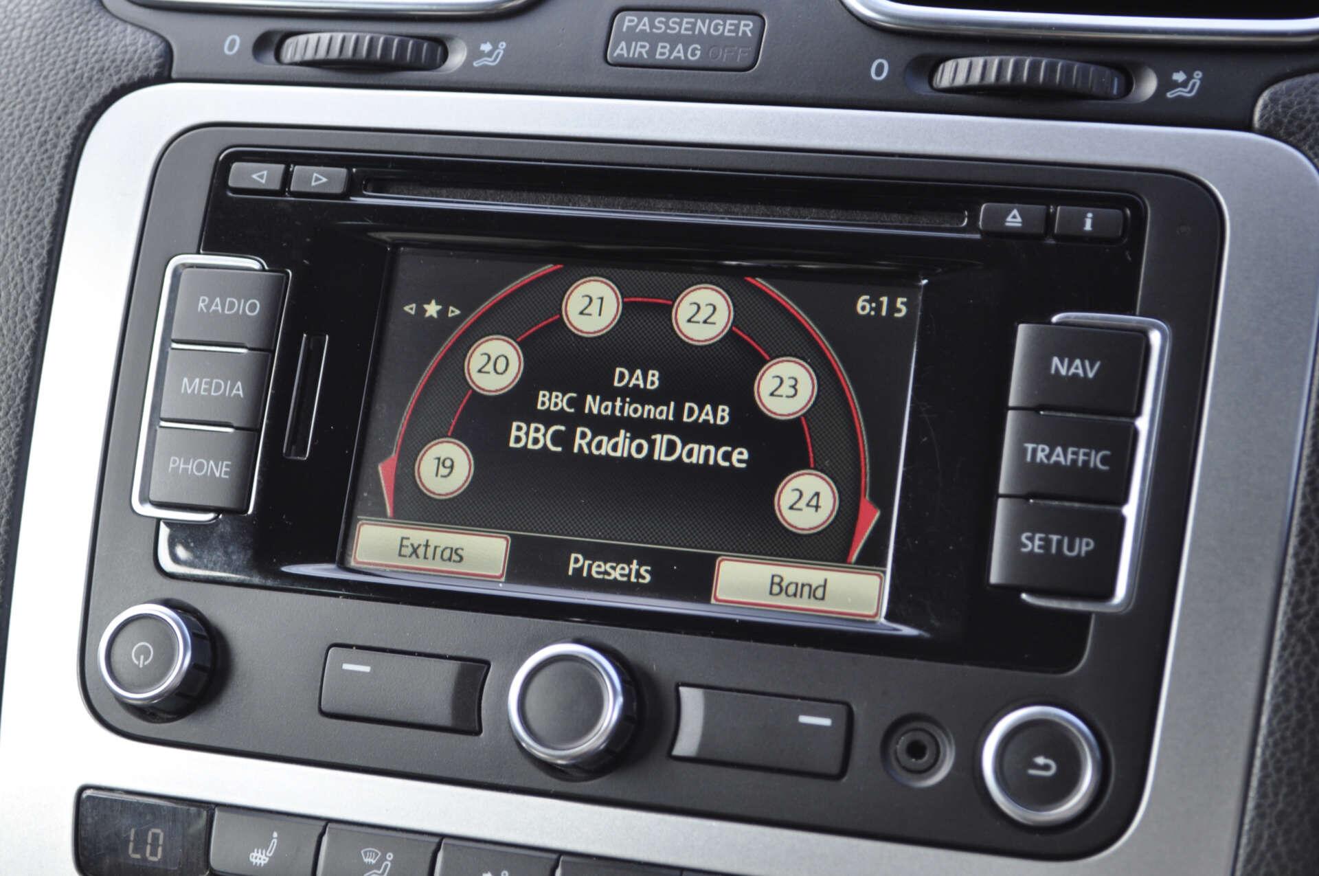 Volkswagen Scirocco view 17