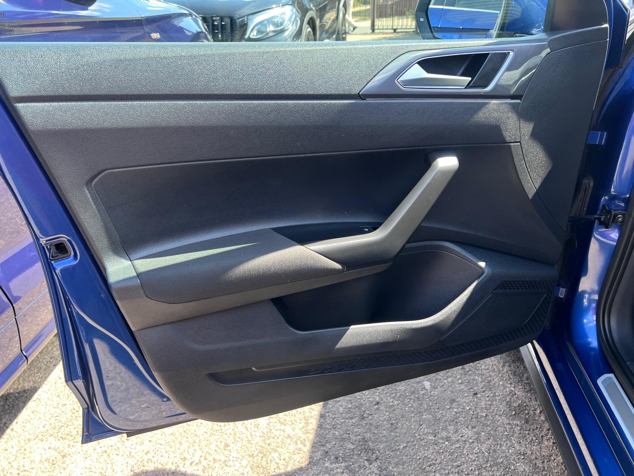 Volkswagen Polo view 35