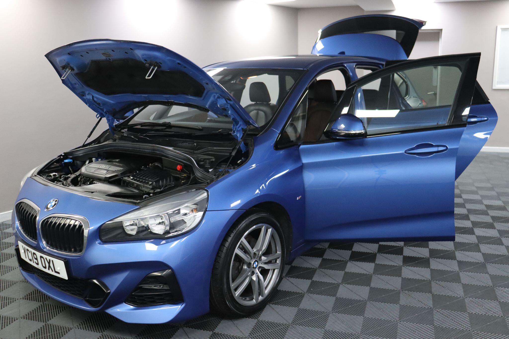 BMW 2 Series Active Tourer view 16