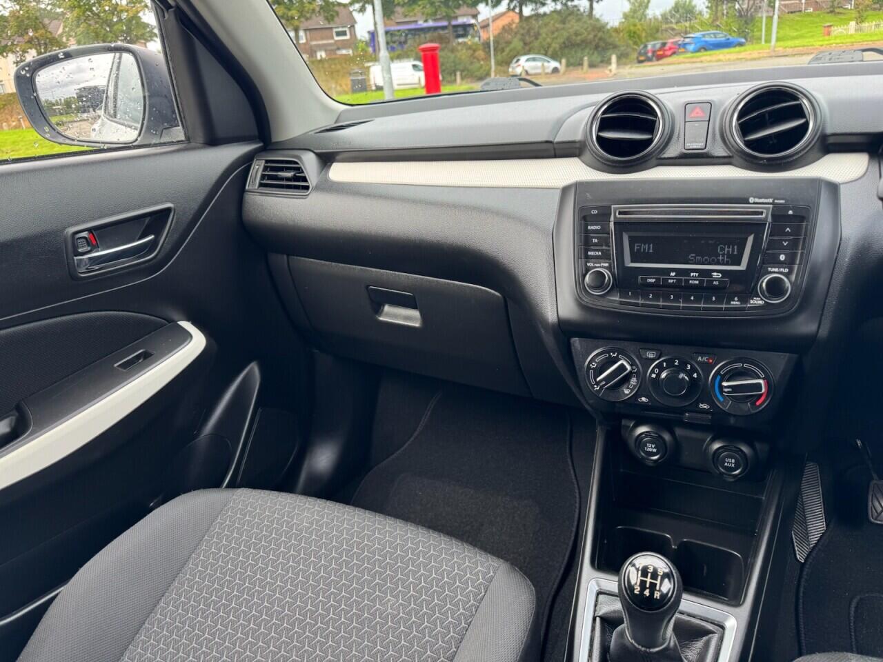 Suzuki Swift view 24