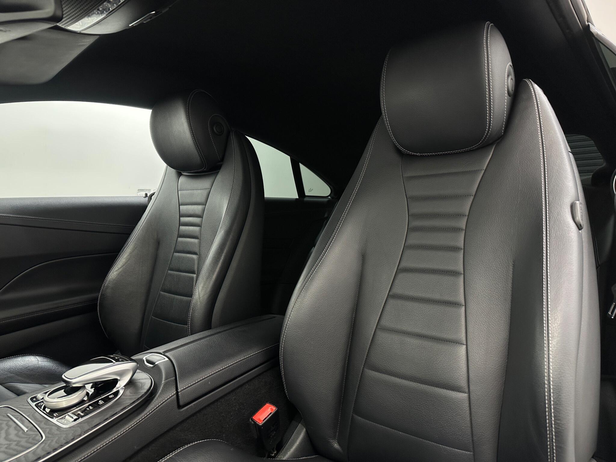 Mercedes-Benz E-Class view 38