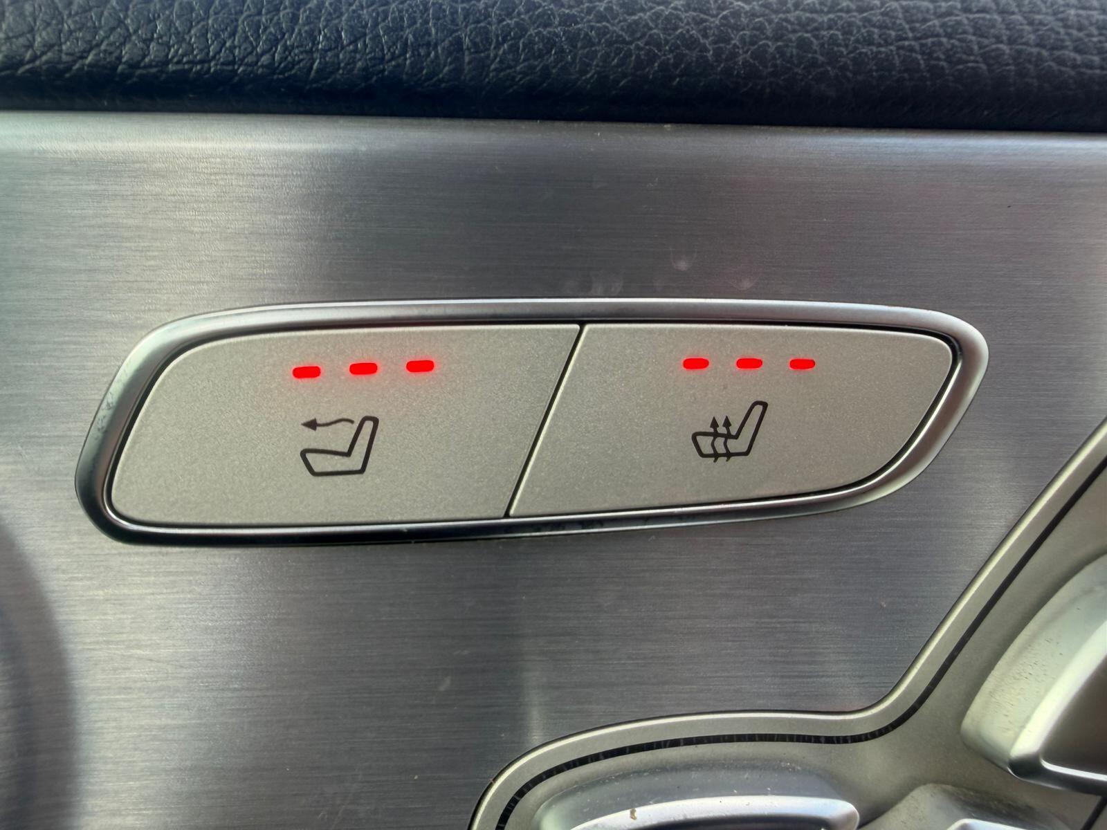 Mercedes-Benz C-Class view 22