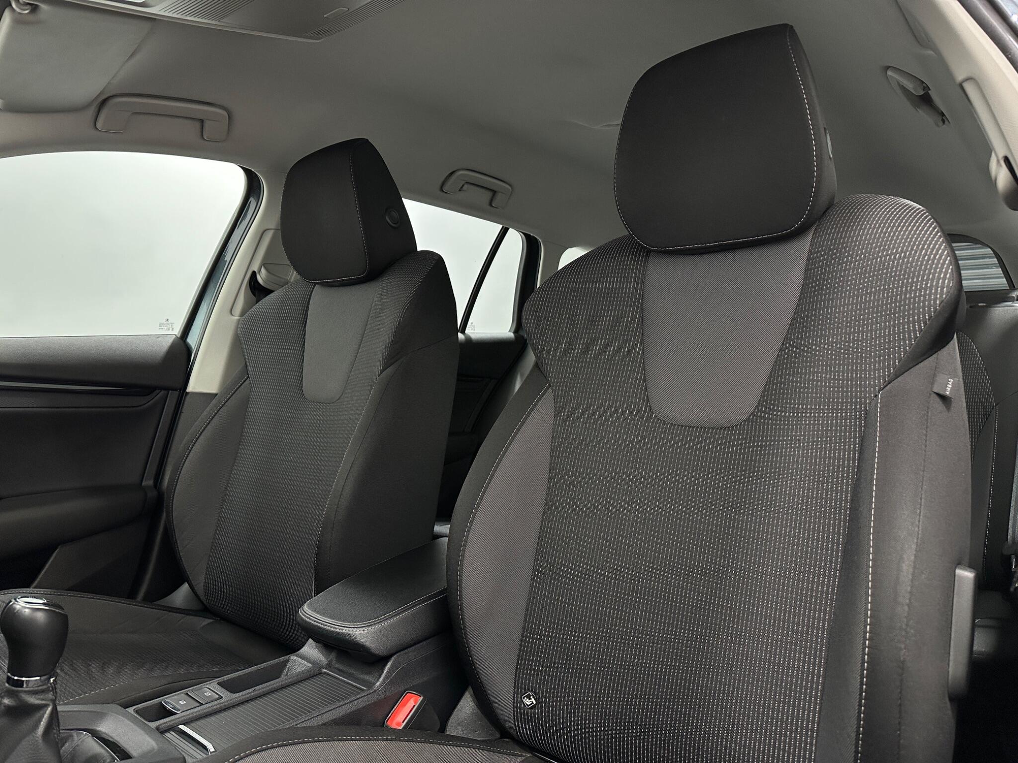 Skoda Octavia view 36