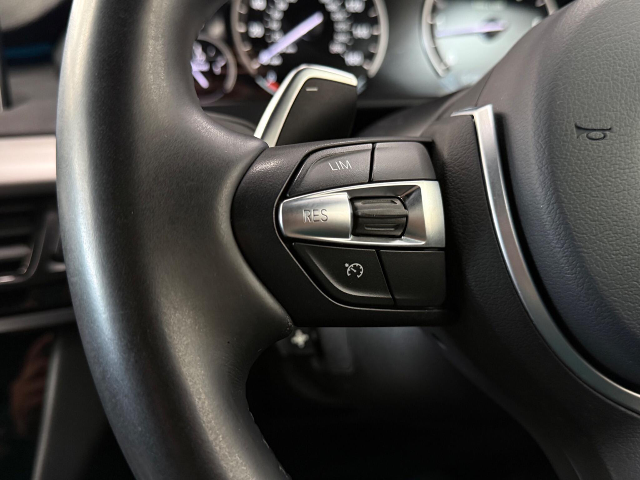 BMW X5 view 15