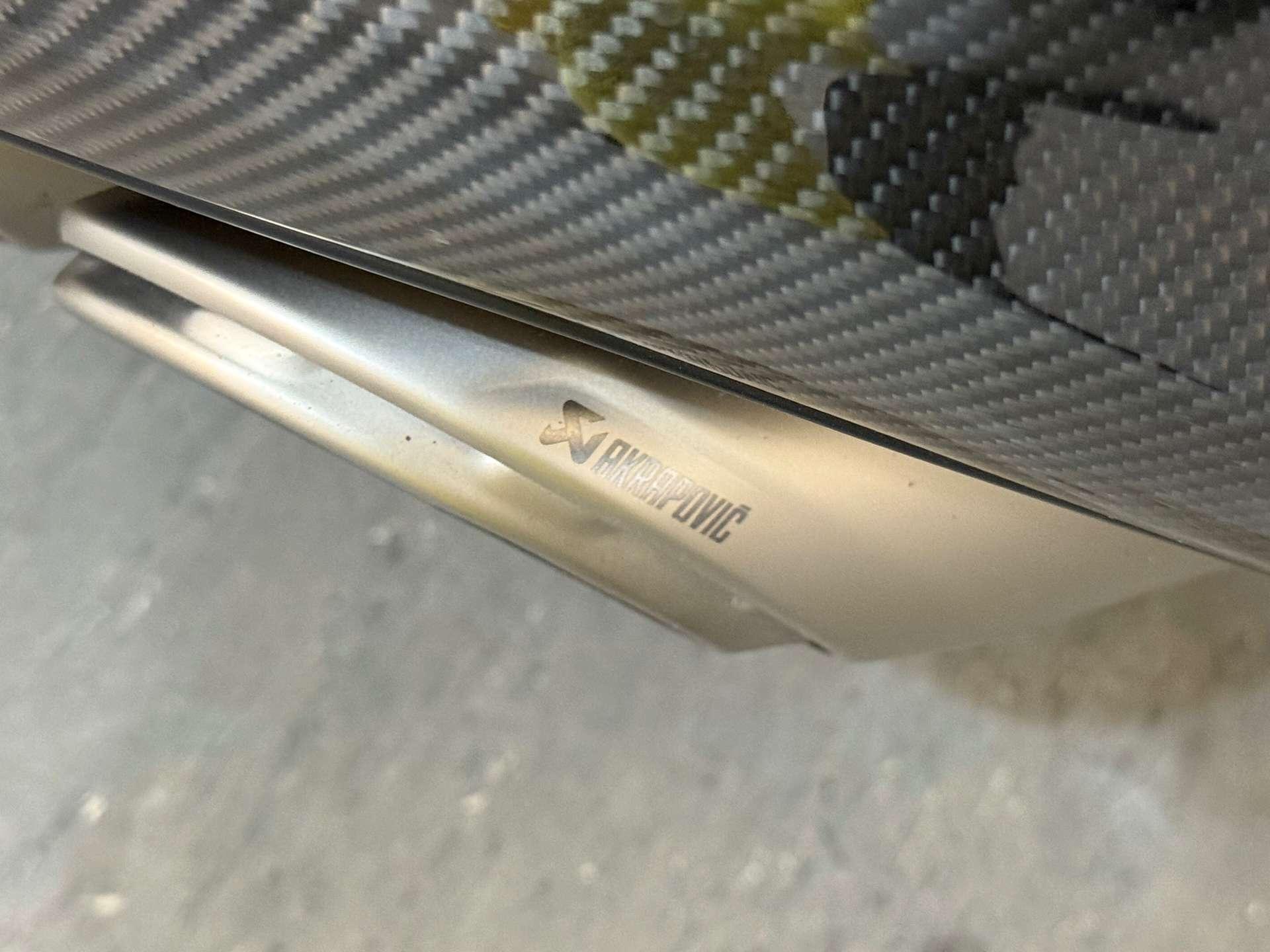 Lamborghini Urus view 84