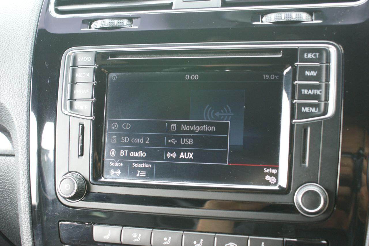 Volkswagen Scirocco view 57